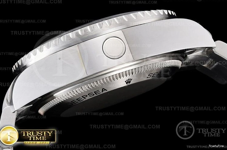 0104 ROLSD093 – Deep Sea Dweller Black Contemporary 1015